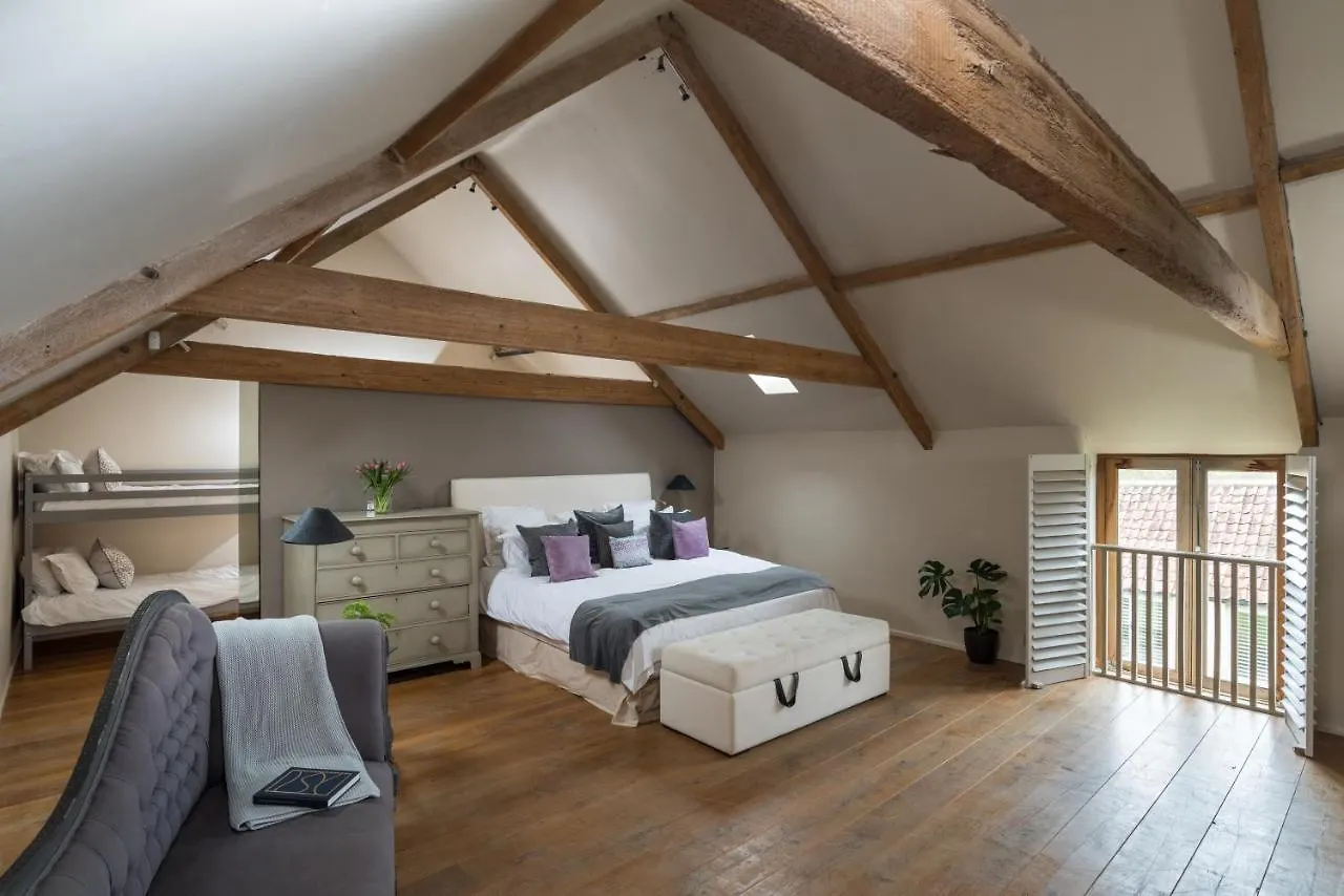 Brittons Farm And Cottages, Hot Tub And Gym Bath United Kingdom